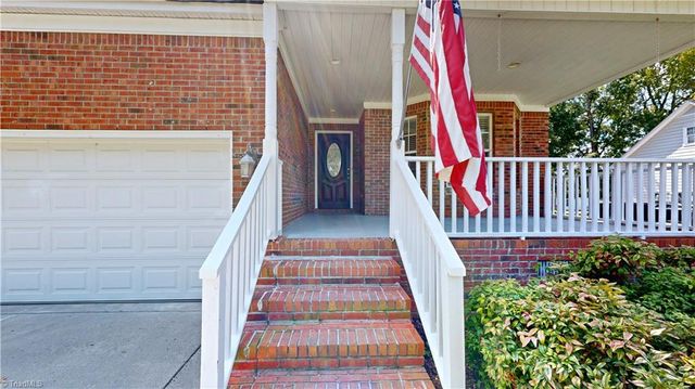 3879 WOOD Avenue, Archdale, NC 27263