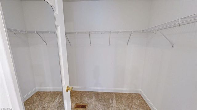 3879 WOOD Avenue, Archdale, NC 27263