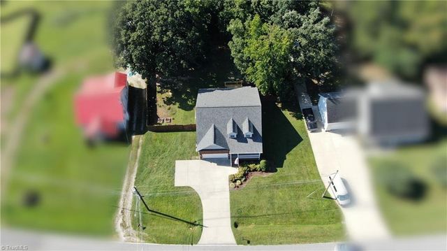 3879 WOOD Avenue, Archdale, NC 27263