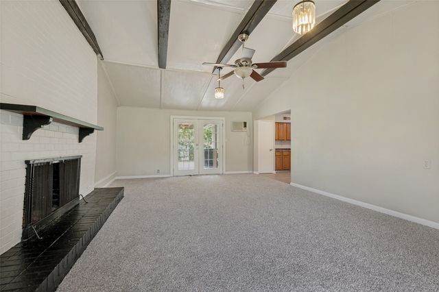 3221 Ridgeview Circle, Irving, TX 75062