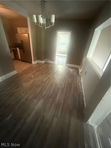 13316 Svec Avenue, Cleveland, OH 44120