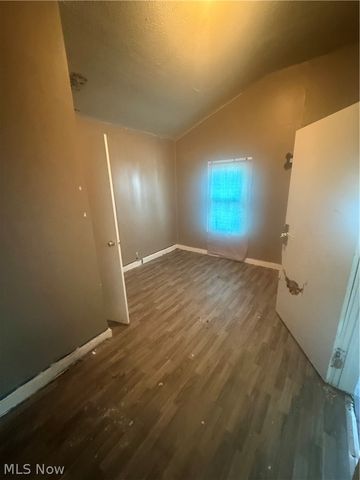 13316 Svec Avenue, Cleveland, OH 44120