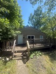 13316 Svec Avenue, Cleveland, OH 44120