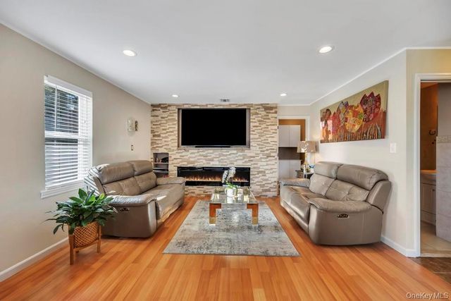 4312 Ava Road, Bethpage, NY 11714