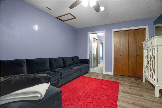 1824 N Pershing Street, Fayetteville, AR 72704