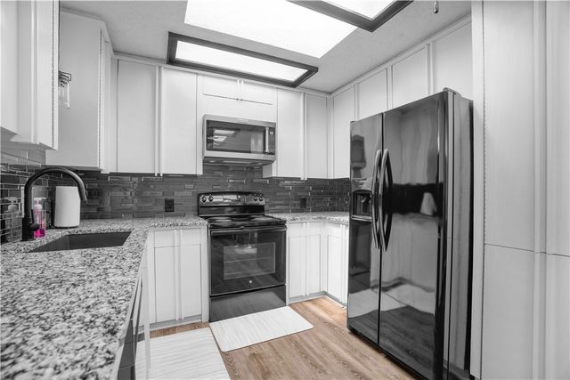 1824 N Pershing Street, Fayetteville, AR 72704