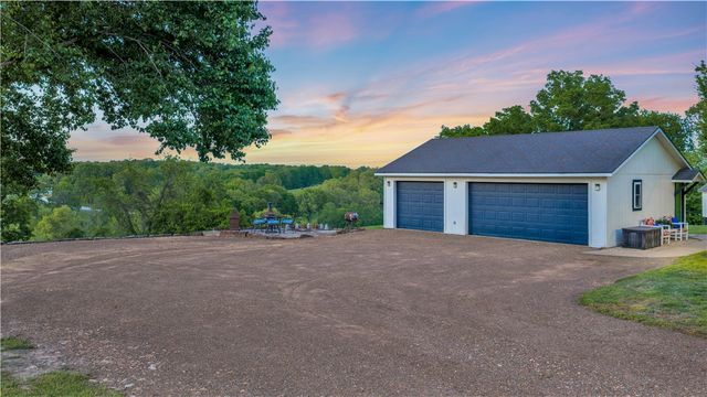 1824 N Pershing Street, Fayetteville, AR 72704