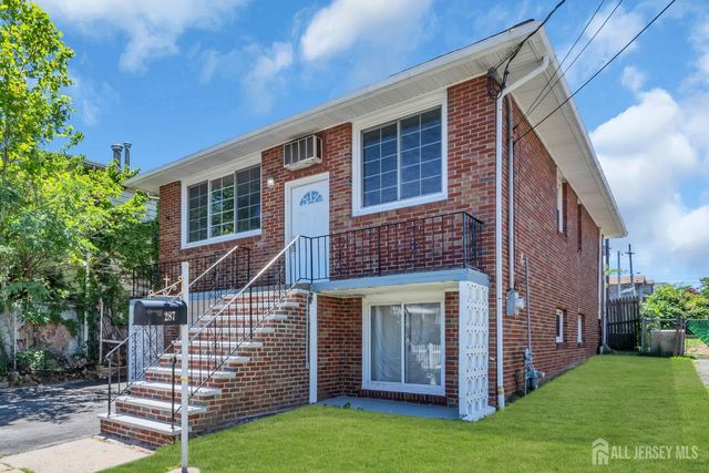 287 E Smith Street E, Woodbridge Proper, NJ 07095