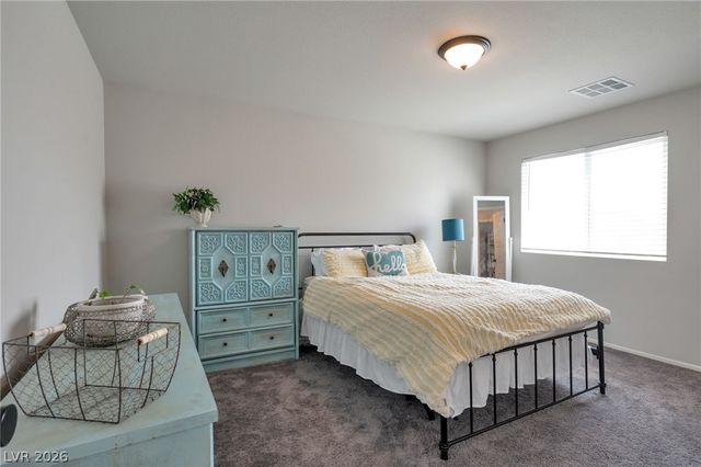 7469 Onyx Star Street, North Las Vegas, NV 89084