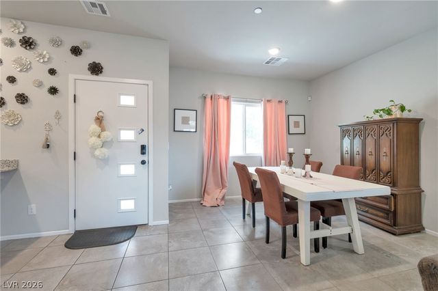 7469 Onyx Star Street, North Las Vegas, NV 89084