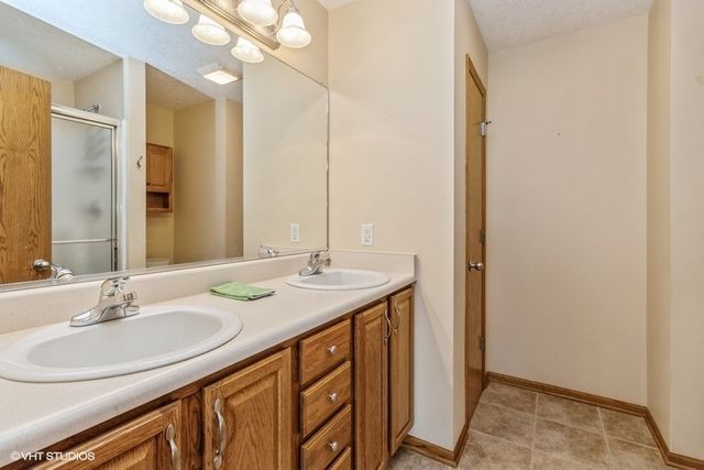 495 NE 60th Street, Pleasant Hill, IA 50327