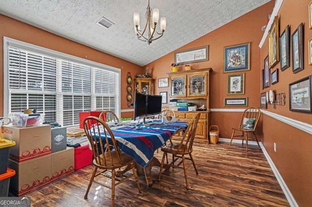 1405 Shiloh Oak Drive, Loganville, GA 30052