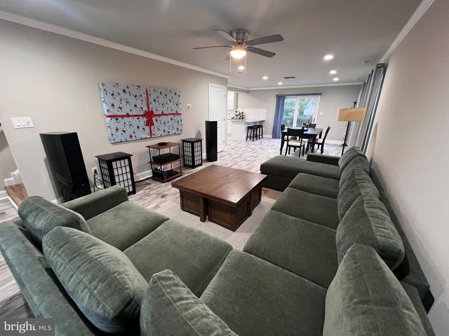 1206 SYCAMORE AVE, Croydon, PA 19021