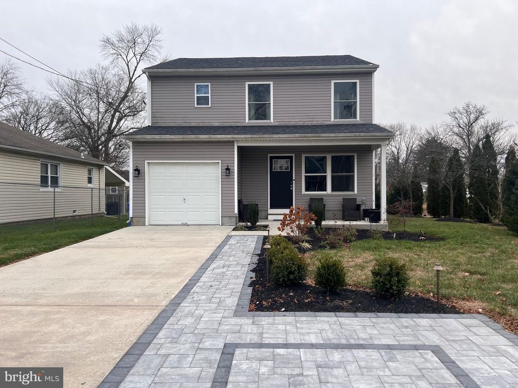 1206 SYCAMORE AVE, Croydon, PA 19021