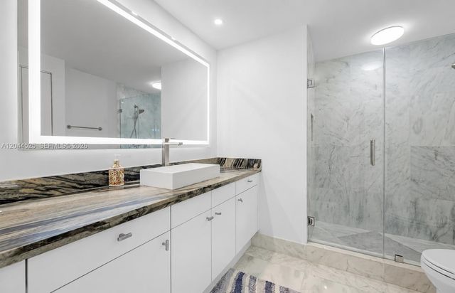 3802 NE 207th St 1101, Aventura, FL 33180
