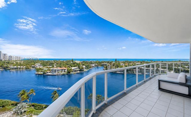 3802 NE 207th St 1101, Aventura, FL 33180