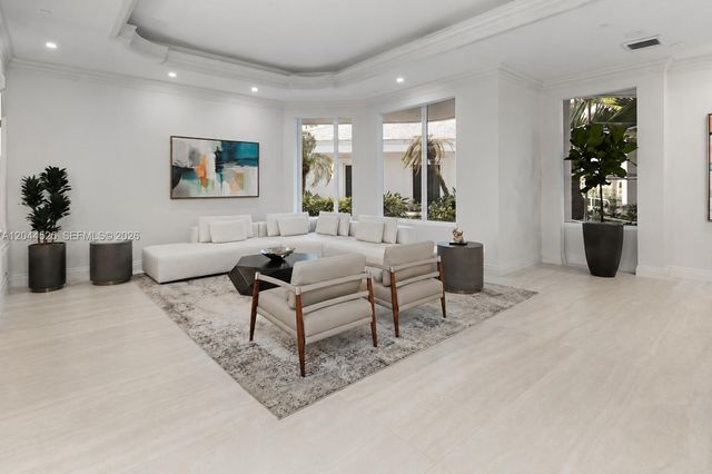 3802 NE 207th St 1101, Aventura, FL 33180