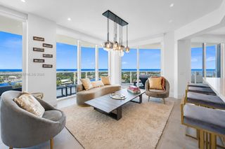 3802 NE 207th St 1101, Aventura, FL 33180