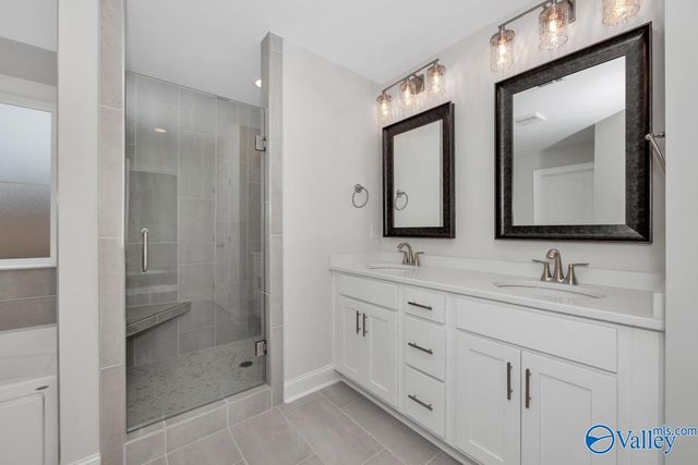 21184 Lamb Avenue, Athens, AL 35613