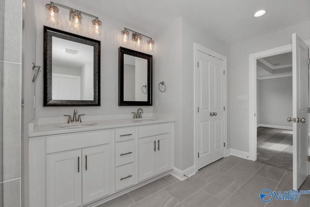 21184 Lamb Avenue, Athens, AL 35613
