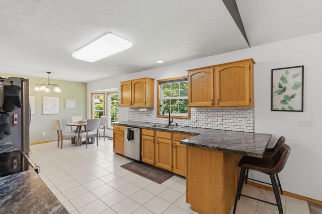 1142 US Highway 160, Reeds Spring, MO 65737