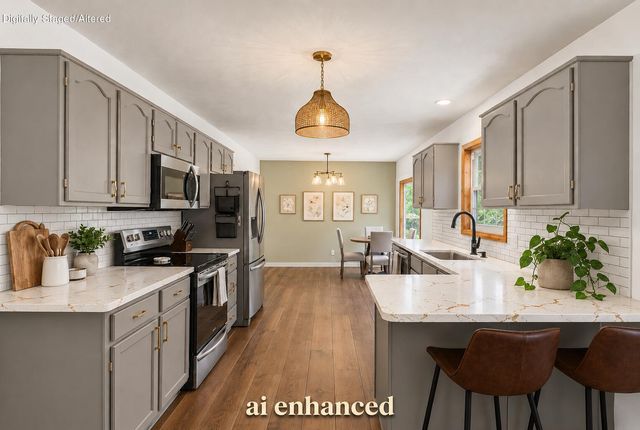 1142 US Highway 160, Reeds Spring, MO 65737