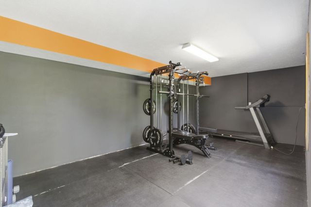 1142 US Highway 160, Reeds Spring, MO 65737