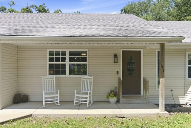 1142 US Highway 160, Reeds Spring, MO 65737