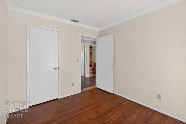 7421 Palmer House Dr, Sacramento, CA 95828