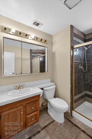 7421 Palmer House Dr, Sacramento, CA 95828