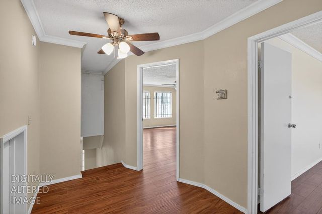 7421 Palmer House Dr, Sacramento, CA 95828