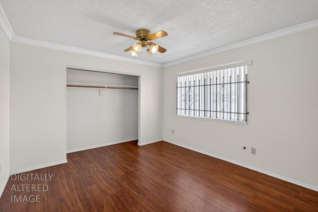 7421 Palmer House Dr, Sacramento, CA 95828