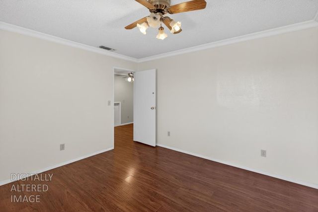 7421 Palmer House Dr, Sacramento, CA 95828