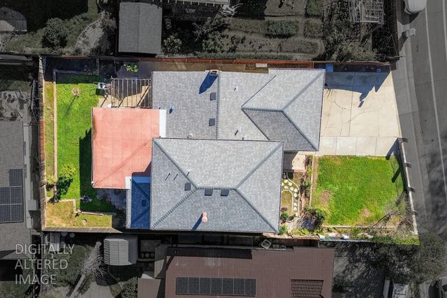 7421 Palmer House Dr, Sacramento, CA 95828