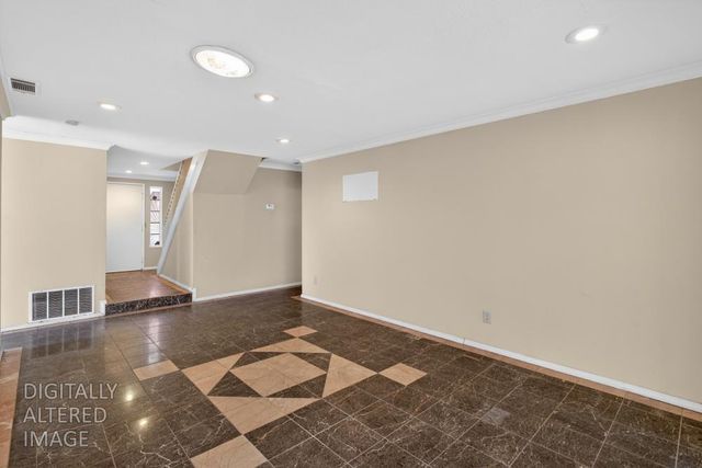 7421 Palmer House Dr, Sacramento, CA 95828