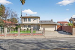 7421 Palmer House Dr, Sacramento, CA 95828