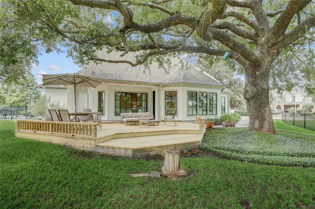 1803 Watercastle Court, Houston, TX 77077