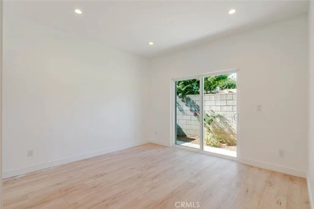 6837 Yolanda Avenue, Reseda, CA 91335