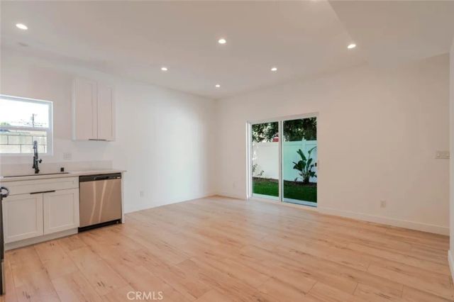 6837 Yolanda Avenue, Reseda, CA 91335