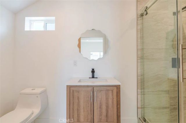 6837 Yolanda Avenue, Reseda, CA 91335