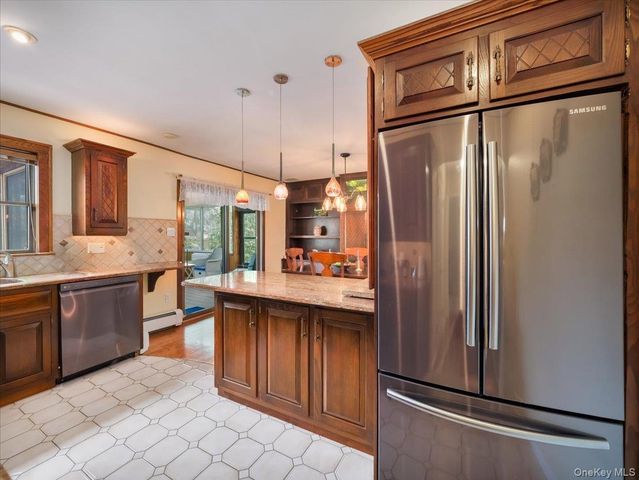 26 Edsall Avenue, Nanuet, NY 10954