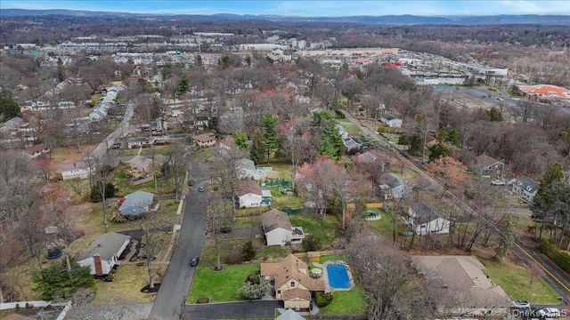 26 Edsall Avenue, Nanuet, NY 10954
