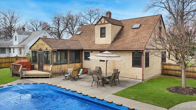 26 Edsall Avenue, Nanuet, NY 10954