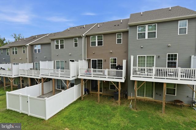 202 CHICKALOON PL, Indian Head, MD 20640