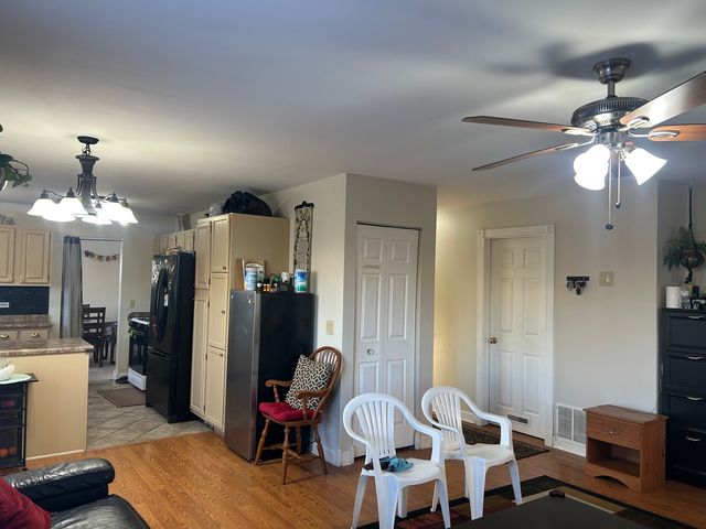 392 Ingleside Drive, Bolingbrook, IL 60490