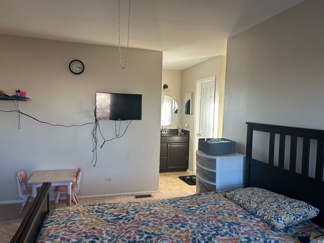 392 Ingleside Drive, Bolingbrook, IL 60490