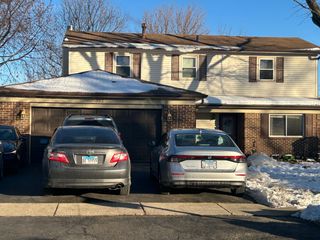 392 Ingleside Drive, Bolingbrook, IL 60490