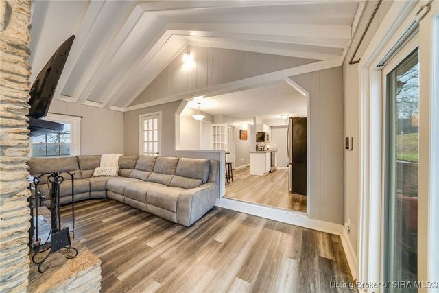 2350 Ridge Crest Drive NE, Lanesville, IN 47136