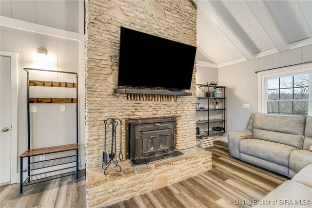 2350 Ridge Crest Drive NE, Lanesville, IN 47136