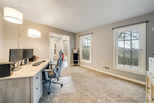 2350 Ridge Crest Drive NE, Lanesville, IN 47136